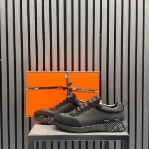 Hermes zwart suede