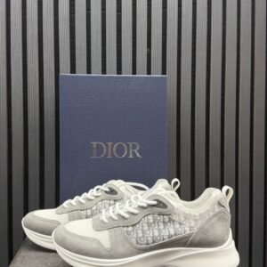 Dior wit grijs b25