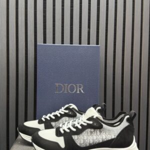 Dior zw wit b25