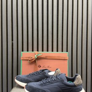 Loro piana suede blauw