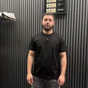 OFF-WHITE T-SHIRT ZWART